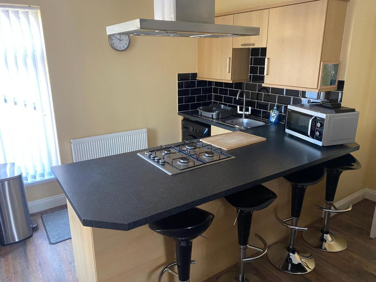 Station House Apartamento Merthyr Tydfil Exterior foto